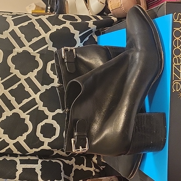 Michael Kors Ankle Boots - Picture 1 of 4